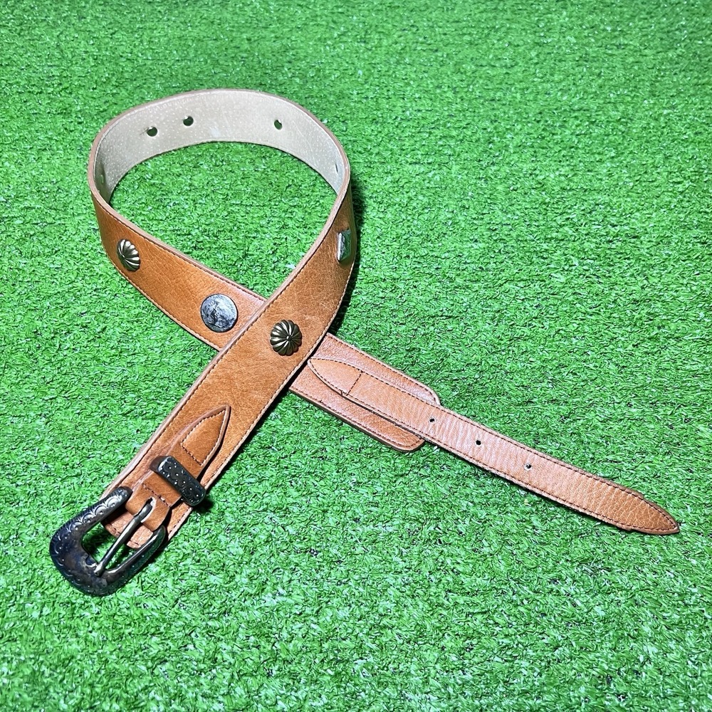 Vintage Western Belt Women's Med Concha Studs USA Made 90s Ginnie Johansen (31")